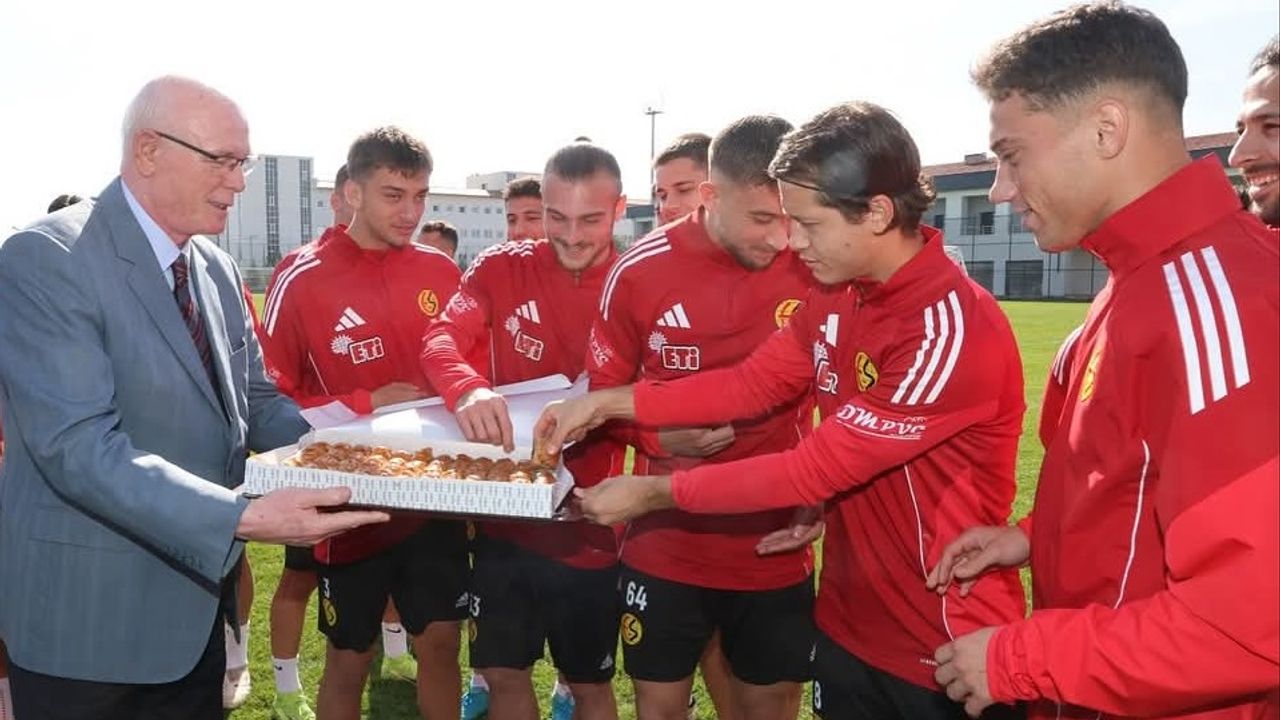 Tekrar baklavamızı isteriz
