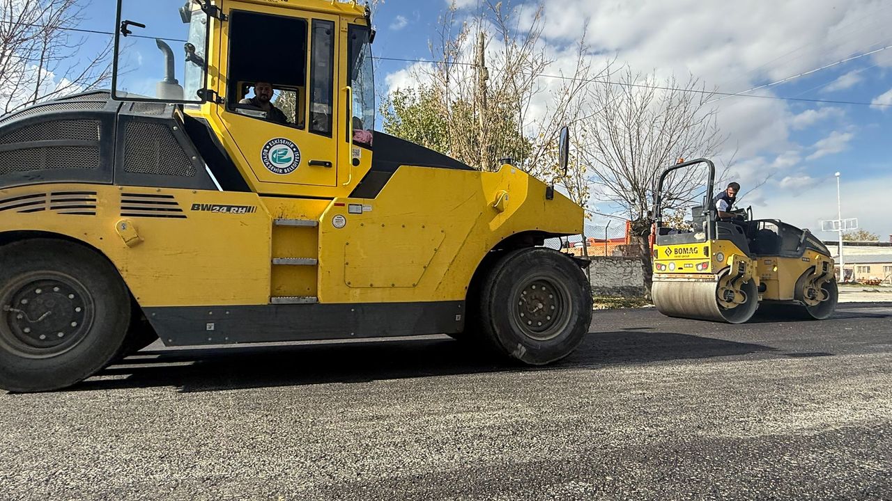 Eskişehir'in o ilçesinde yol çalışmaları başladı