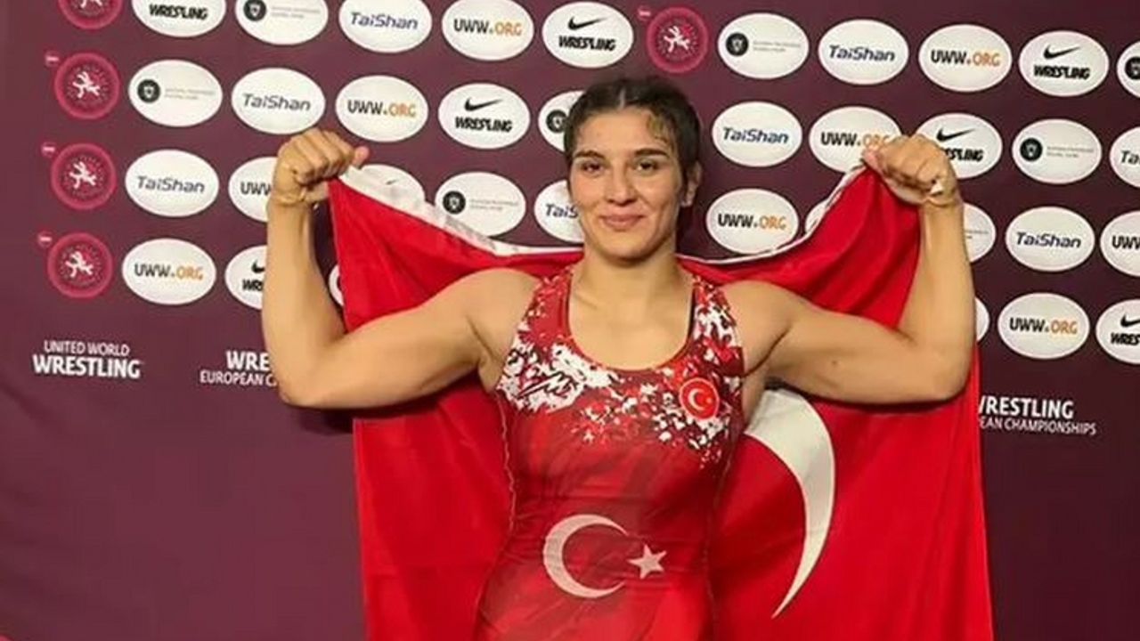 Nesrin Baş dünya şampiyonu oldu