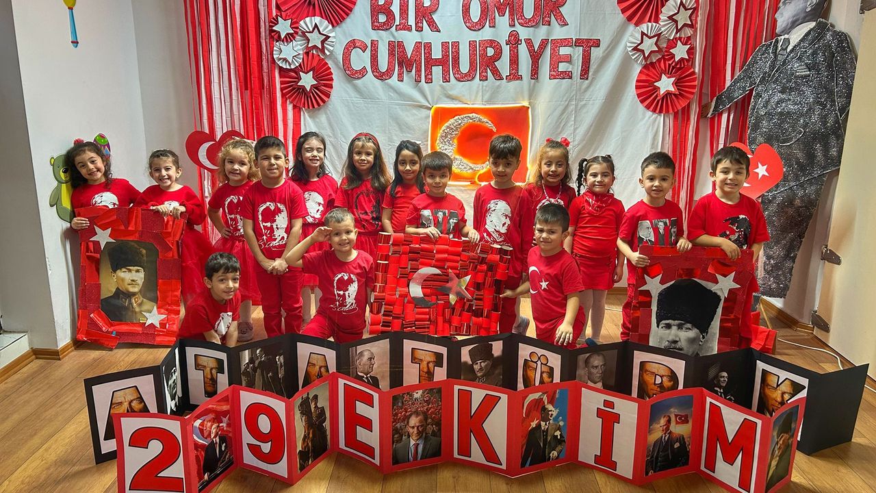 Eskişehir'de 7'den 70'e Cumhuriyet coşkusu...