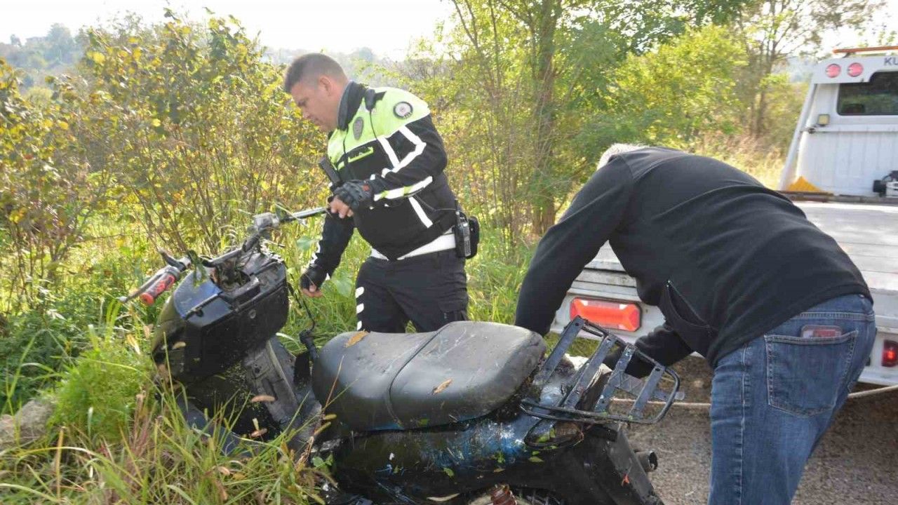 Dere yatağında terk edilmiş motosiklet bulundu