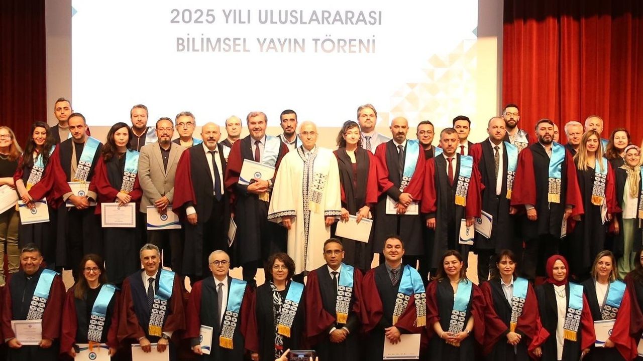 ESOGÜ'de akademisyenlere teşekkür