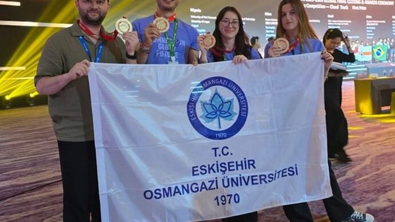 ESOGÜ öğrencileri dünya ikincisi oldu