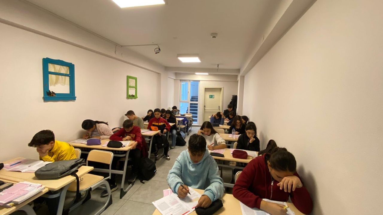 Odunpazarı’ndan LGS’ye hazırlanan öğrencilere ücretsiz deste