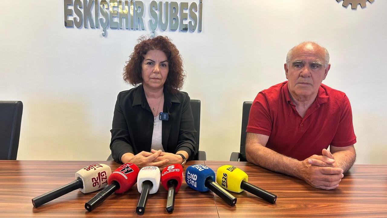 DİSK Emekli-Sen Eskişehir şube Başkanı Hatice Kılıç: "Huzure