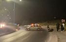 Islak yolda peş peşe kaza tehlikesi