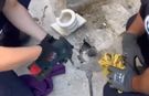 5 metrelik boruda mahsur kalan kediye kamera ile ulaşıldı