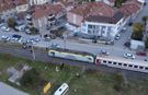 Trenin çarptığı genç hayatını kaybetti