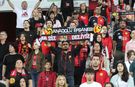 Eskişehirspor sahasında taraftarıyla buluşuyor...