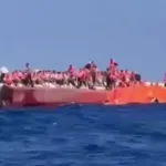Girne açıklarında yolcu gemisi battı
