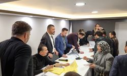 AK Parti Eskişehir'de 'temayül yoklaması'