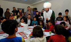 Depremzede çocuklar Nasreddin Hoca'yla buluştu