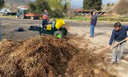 Bitkisel atıklar gübreye dönüştü