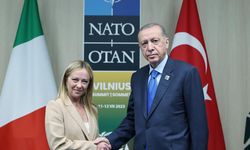 İtalya Başbakanı Meloni, sigarayı bıraktı