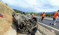 Kastamonu'da bir araç takla attı