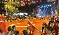 Bağdat Caddesi’nde ‘Büyük Cumhuriyet Yürüyüşü’