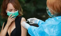 Sağlık Bakanı Koca'dan 'aşı' açıklaması