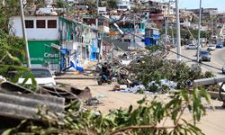 Meksika'da Otis Kasırgası: Can kaybı 39'a yükseldi!