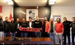 Eskişehirspor'a destek: 100 adet kombine aldılar