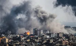 İsrail, Hastane baskınında 200 sivili öldürdü