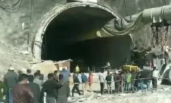 Hindistan'da tünel çöktü: 40 işçi mahsur kaldı!
