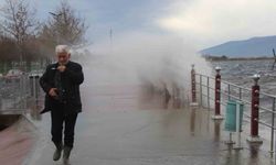 Kocaeli’de fırtına: 7 balıkçı teknesi battı