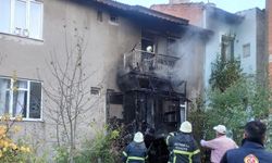 Kütahya'da yaşlı çiftin evinde yangın çıktı!