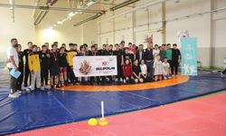 Okullar ata sporunda mücadele etti