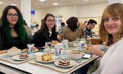 Anadolu Üniversitesi'nde yemeği yine öğrenciler belirledi