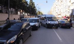 Balıkesir'de o cadde üzerinde trafik çilesi!