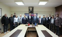 Başkan Kurt'tan Türk-İş'e ziyaret