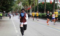 Adana Kurtuluş Yarı Maratonu'nda birinciler Kenya'dan!