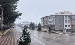 Çankırı'nın kuzeyinde kar yağışı etkili olmaya başladı!