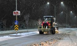 Büyükşehir'den kar mesaisi: Çalışmalar başladı!