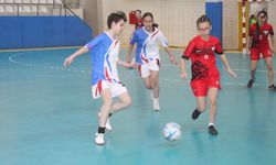 Futsal'da kupalar sahiplerini buluyor!