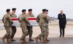 Biden, Ürdün’de ölen 3 ABD askeri için düzenlenen törene katıldı