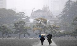 Japonya’da şiddetli kar: 160 yaralı!