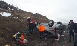 Sivas’ta kaza yapan araç ters döndü: 5 yaralı!