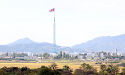 Kuzey Kore milli marşının sözlerini değiştirdi!