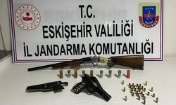 Eskişehir'de çok sayıda silah ele geçirildi