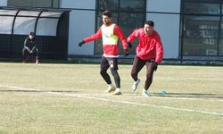 Eskişehirspor'un futbolcuları forma savaşında