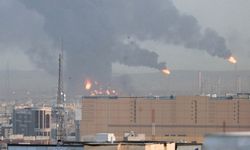 İran’da petrol rafinerisinde patlama!