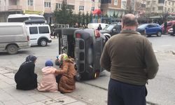 Çerkezköy'de korkutan kaza: Otomobil yan yattı!