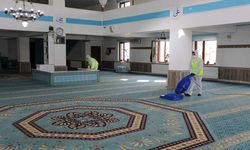 Kayseri'de  camilerde  Ramazan’a özel temizlik