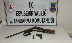 Eskişehir'de çok sayıda silah ele geçirildi!