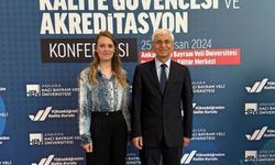 Rektör Özcan uluslararası konferansa katıldı
