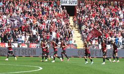 Eskişehirspor'un şampiyonluğu mucizelere kaldı!