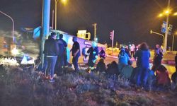 Eskişehir'den geziye giden grup kaza yaptı: 24 yaralı
