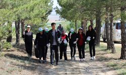Eskişehir'de öğrencilerden 'Mıntıka' temizliği