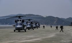 Güney Kore ordusundan Sarı Deniz'de askeri tatbikat!